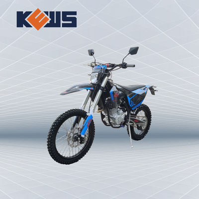 검은 CB250 Ｆ 엔진 스포츠 4유로 오토바이 K18은 4유로 자전거를 모델링합니다
