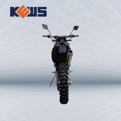 검은 CB250 Ｆ 엔진 스포츠 4유로 오토바이 K18은 4유로 자전거를 모델링합니다