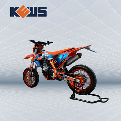 운동 에너지 무기는 NC450 Efi 최고 모타드 오토바이 120KM/H에서 K16 모델을 낙인을 찍습니다