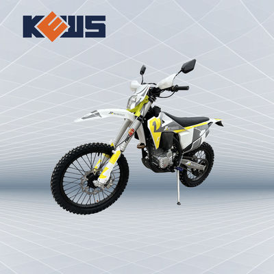 전체 세트와 CB250 120KM/H K22 공랭식의 4대 타격 경주용 오토바이