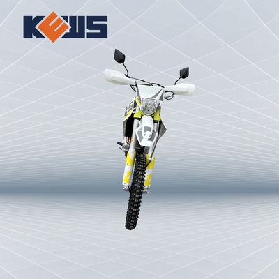전체 세트와 CB250 120KM/H K22 공랭식의 4대 타격 경주용 오토바이