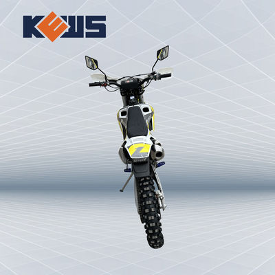 전체 세트와 CB250 120KM/H K22 공랭식의 4대 타격 경주용 오토바이