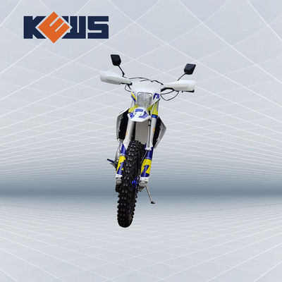 K22 120KM/H 4는 엔듀로 오토바이 KTM 4 타격 엔듀로 NC250을 스트로우크합니다