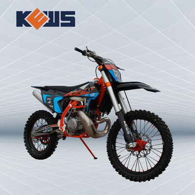 K16-C-2T MLF EC300 물은 250CC 경주용 오토바이 타격 엔듀로 모델들을 2명 냉각시켰습니다