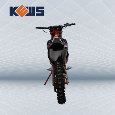 K16-C-2T MLF EC300 물은 250CC 경주용 오토바이 타격 엔듀로 모델들을 2명 냉각시켰습니다